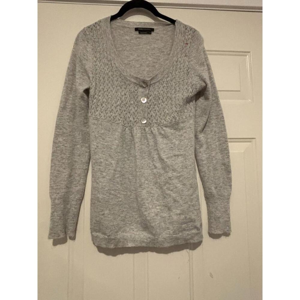 Women's sz M Banana Republic grey Angora/wool blend sweater #1204